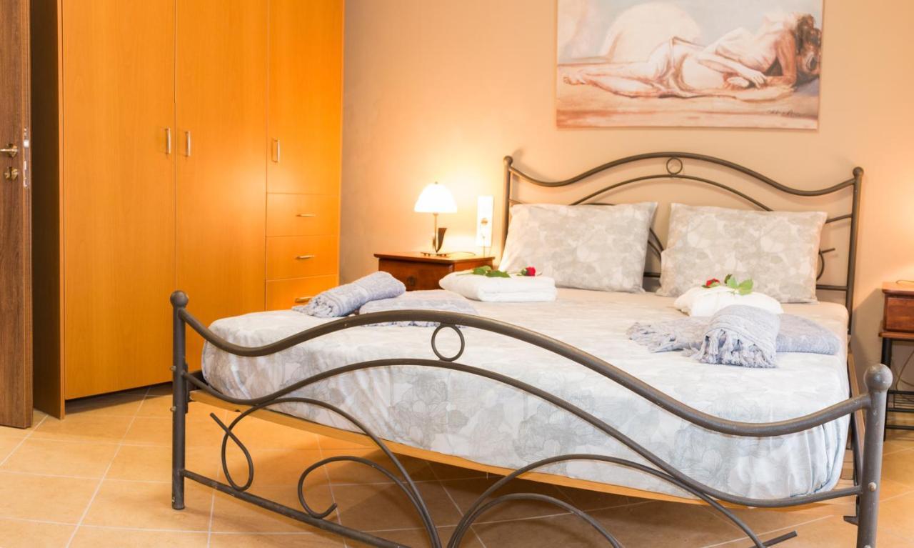 Marina Mare Apartment Bali  Bagian luar foto